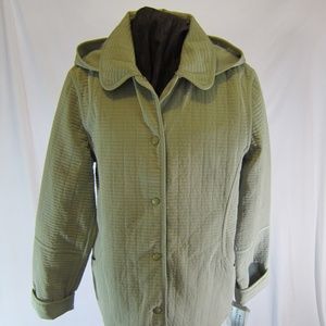NWT Manteaux Lt Quilt Snap Front Jacket w/Hood